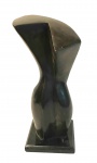 BRUNO GIORGI - Escultura em bronze, medindo: 35 cm alt. x base com 14 cm x 14 cm