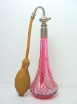 Baccarat, perfumeiro, reproduzido na catálogo da famosa cristaleria francesa, 30 cm