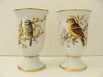 2 copos em porcelana francesa, com decoração de pássaros,  13 x 8 cm