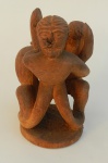 ARISTIDES. Arte popular, esculpida em madeira. altura 25cm, largura 20cm e 17cm de comprimento.