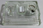 Antiga Base de Tinteiro em vidro . Mede: 14 x 19 cm