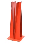 WEISSMANN, Franz - Escultura em metal, pintada em vermelho sintético, assinada na base. Med:. 1,00x40cm
