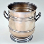  Wine Cooler - Balde de gelo em metal espessurado a prata `Christofle`. Meds: 22,0 cm x 24,0 cm