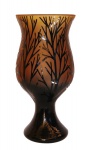 Lindo vaso de vidro na cor marrom e âmbar. Medida 17cm de diâmetro e 38 cm de altura.