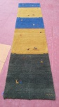 GABBEH - Tapete persa feito a mão em lã e algodão. Med.: 73x296 cm.