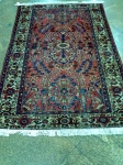 LILIHAN - Tapete persa antigo feito a mão em lã e algodão. Med.: 130x200 cm.