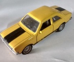 Miniatura, réplica de carro - representando Chevette. Mede aprox. 11cm.
