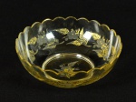 Antigo Bowl em cristal europeu com pinturas em ouro com algumas perdas - med. 14,5 cm de diâmetro