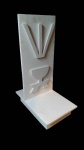 RUBEM VALENTIM - escultura acrílico s/ madeira, datado 1977, medindo: 72 cm alt. x 47 cm prof. x 30 cm larg.