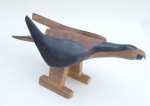 INDÍGENA - ` Banco - pássaro ` - madeira - 39x110x37 cm