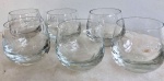 Belo conjunto de 06 copos para aperitivo, da déc. de 50. Feitio balaústre. Demi cristal. Med. 06cm de altura, cada.