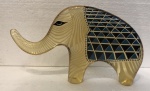ABRAHAM PALATNIK - arte cinética, escultura em resina de poliéster representando elefante, medindo: 15 cm alt..