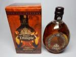 Whisk Dimple 15 anos scoth whisky 1 litro . Lacrado na caixa e sem evaporação , perfeito estado .