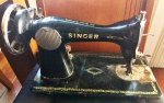 Antiga maquina década de 40 Singer, não testada.