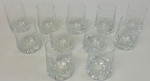 11 copos de vidro. 5 x 8 cm de altura -  1 com bicado
