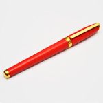 DUPONT - caneta tinteiro, corpo na cor vermelha e pena de ouro 14 kl. Fabricada na França. Sem uso. 