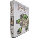 Livro `Understanding Jewellery`, autores David Bennett & Daniela Mascetti. 494 páginas.