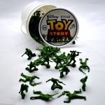 Balde de Soldados "Toy Story Disney" - 60 Soldadinhos de Plastico Duro Idênticos ao do filme "TOY STORY"