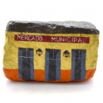 Pedra "Paralelepípedo" Pintado a Mão Representando "Mercado Municipal" - Medida :14 X 14 X 22 cm.