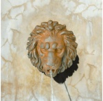 Belíssima fonte cara de leão em ferro fundido, 30cm x 30cm
