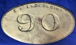 Incrível placa Leopoldina 90, em ferro, medindo: 29cm de altura, 50cm de comprimento e 2cm de largura