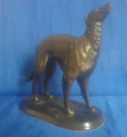 Escultura de cachorro pit bronze,medindo: alt. 27cm comp.13cm larg.25cm.