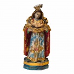 Nossa Senhora da Apresentação. Imagem esculpida em madeira policromada e dourada, coroa em metal. Bahia, Séc. XIX. 26 cm.