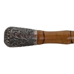 Família Imperial. Bengala com haste de bambu e pega de prata de fina lavra. 93,5 cm.
