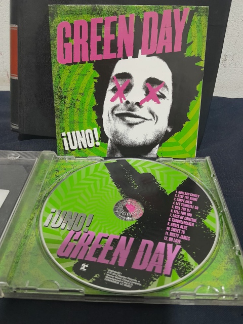 105 ª  LEILÃO TREM DAS 7 DE DISCOS DE VINIL, LIVROS, REVISTAS, QUADRINHOS, COLEÇÕES, ARTE