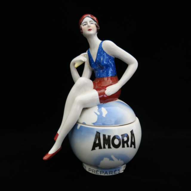 LEILÃO DE ARTE E ANTIGUIDADES