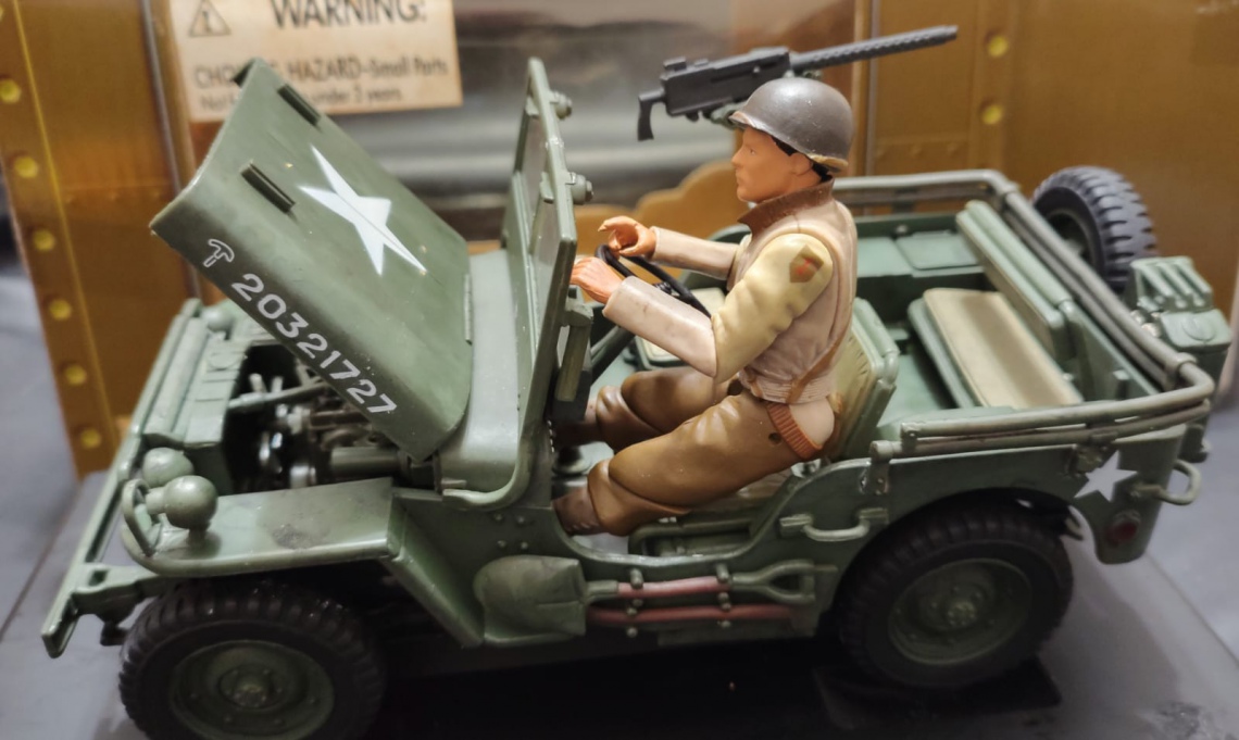 132º LEILÃO SHOW DE COLECIONISMO / GRANDE ACERVO DE MILITARY TOYS