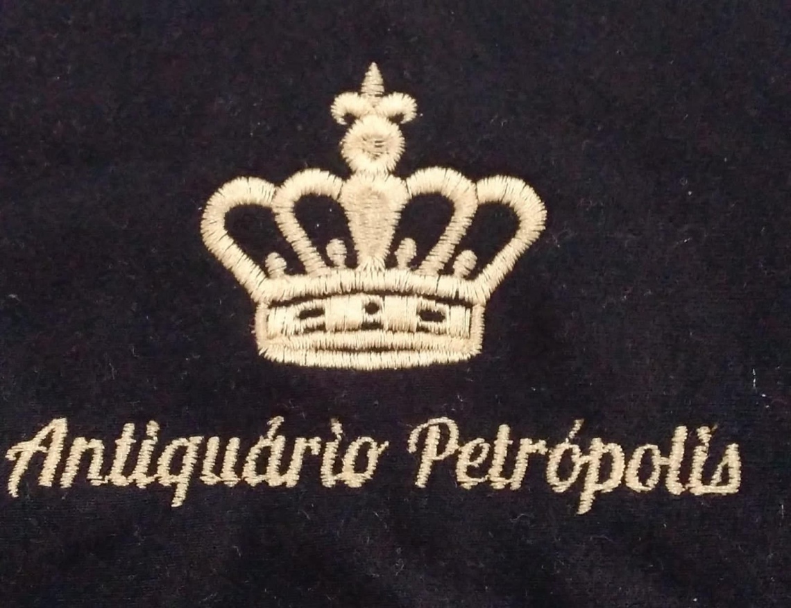 VOLTANDO AO PASSADO COM O ANTIQUÁRIO PETRÓPOLIS